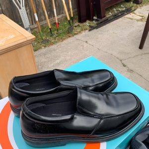 Mens dress shoe size 12W